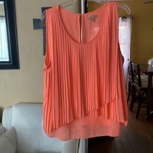Beautiful spring/summer top, TAKARA brand, size XL